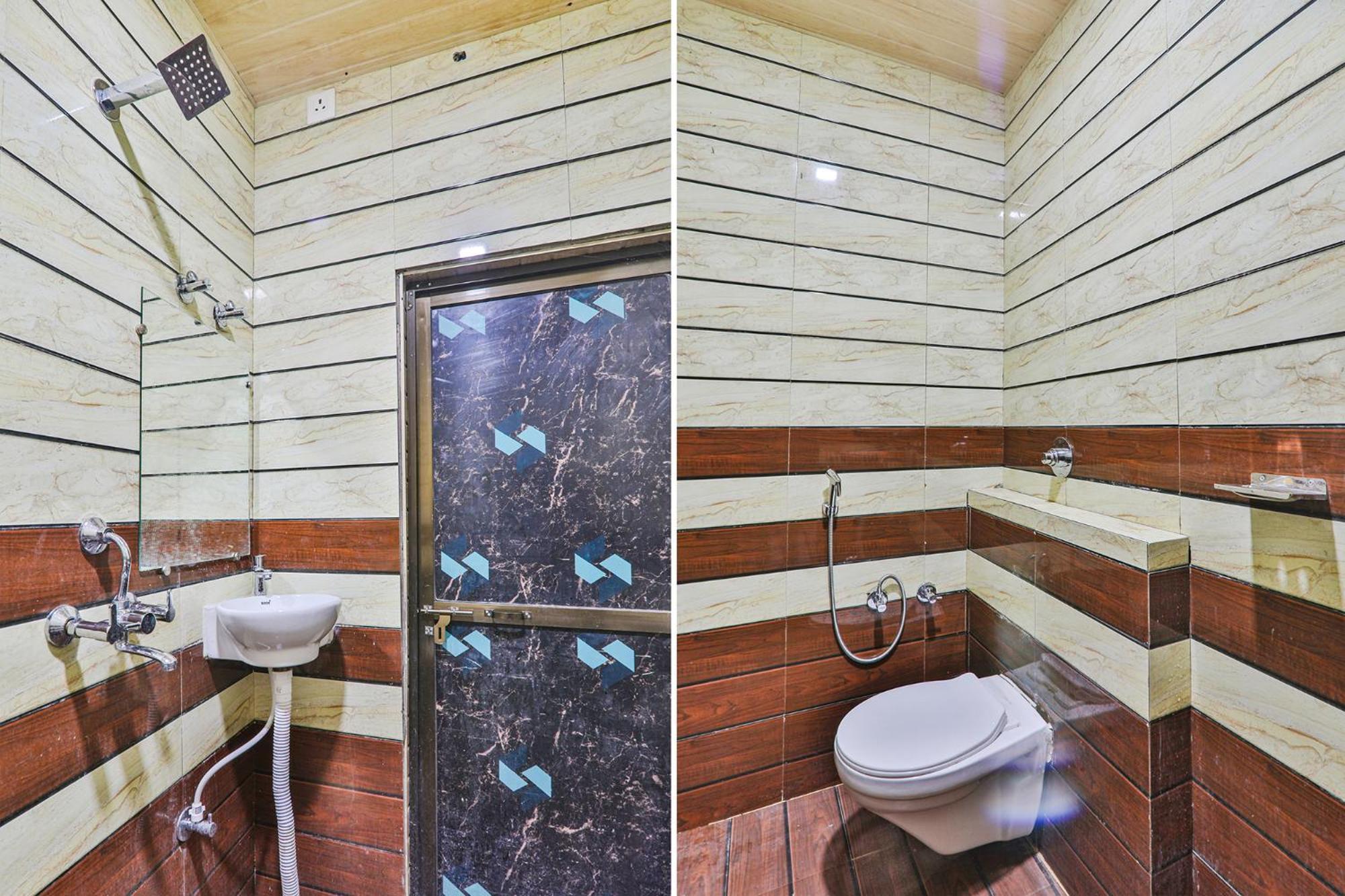 Fabhotel Uma Yugul Ayodhya Bagian luar foto